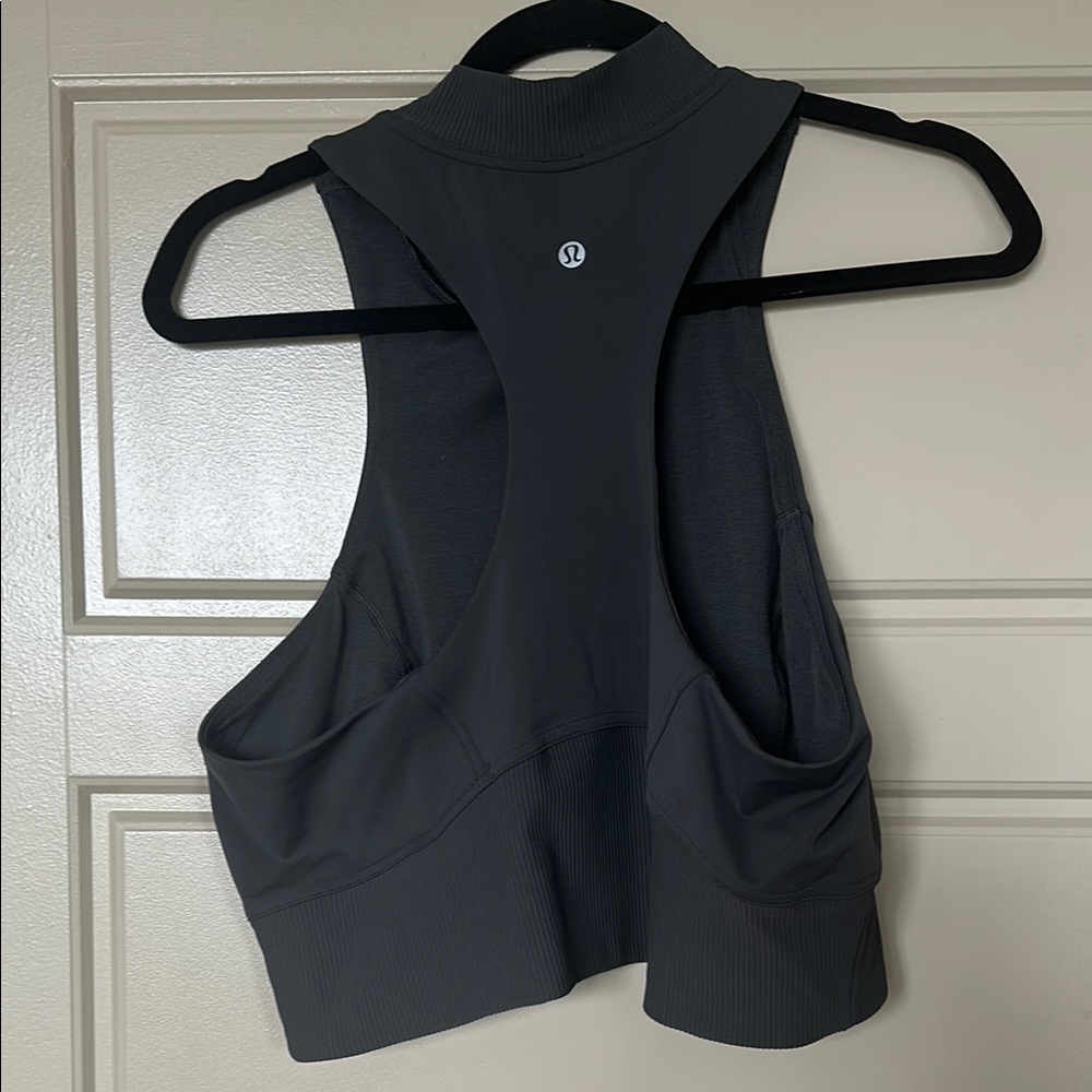 Lululemon Grey Workout Top - Picture 3 of 3